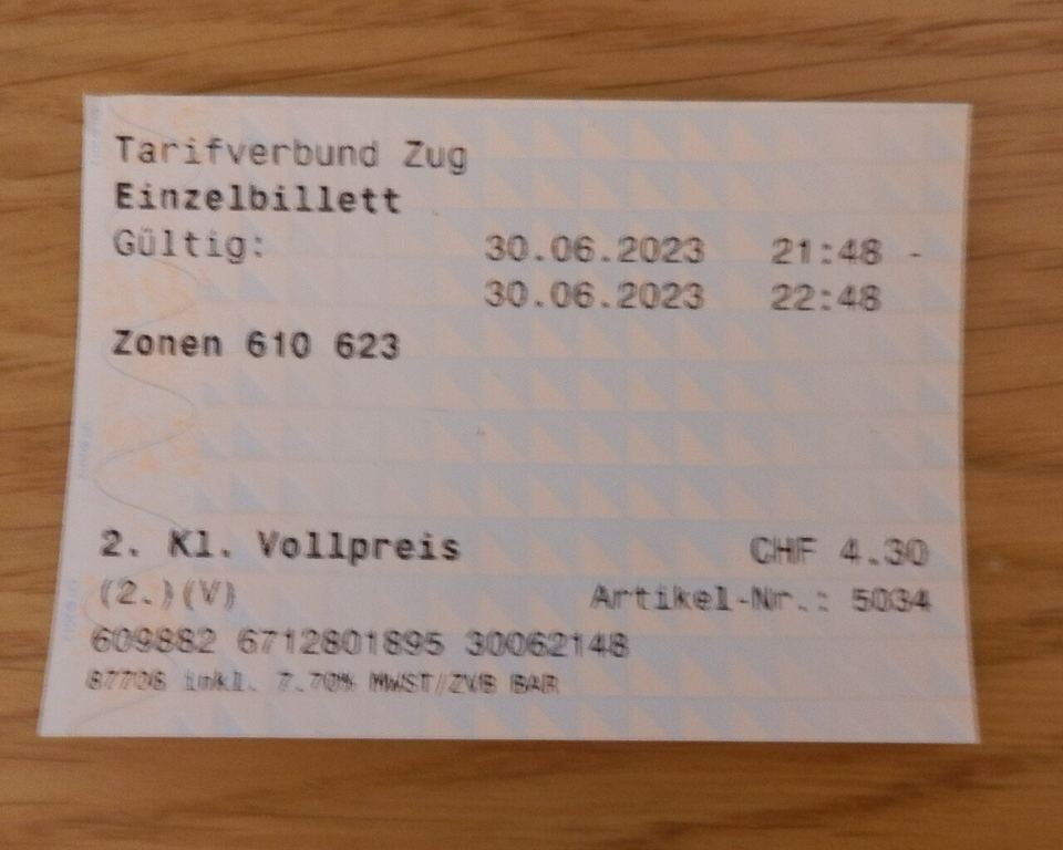 Fotoğraf: 23-06-30 Zug bus ticket