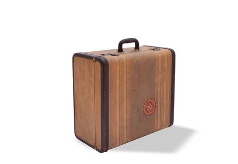 Fotoğraf: Belber Striped Suitcase